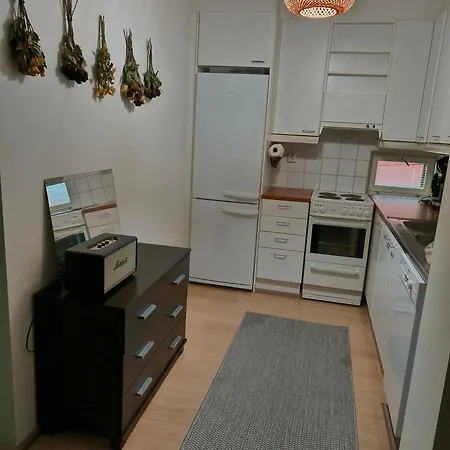 2-room Near The Center Of