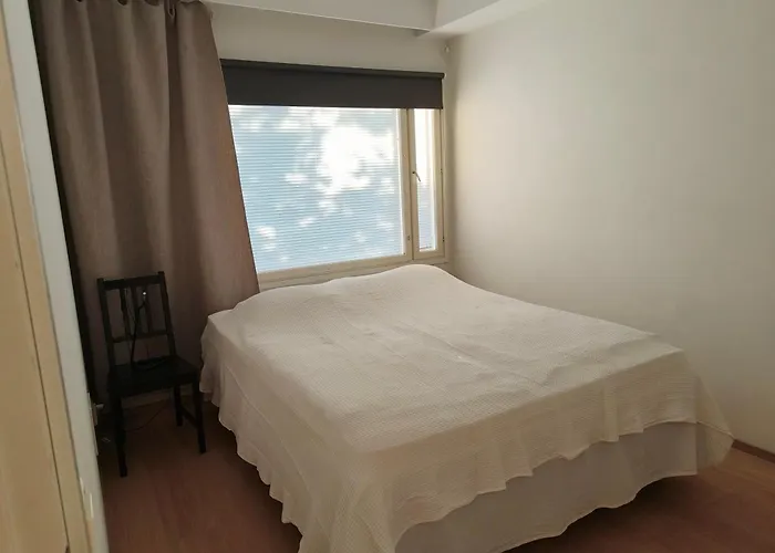 2-room Near The Center Of *